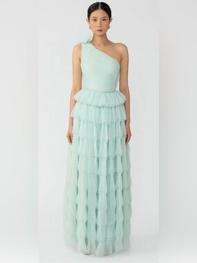 One-Shoulder Mint Green sau lee Tulle Gown